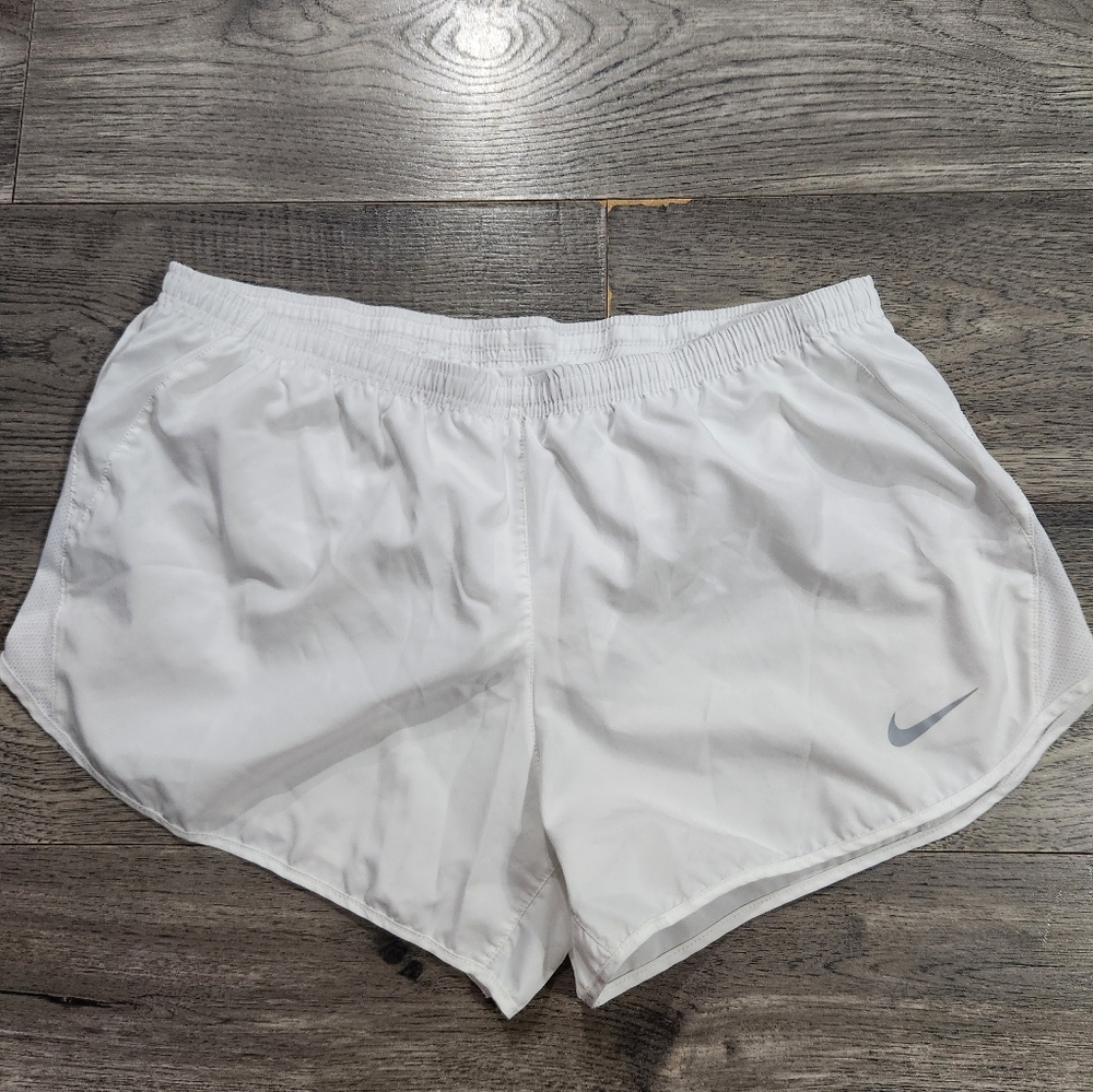 Nike | White Dri-Fit Athletic Shorts
